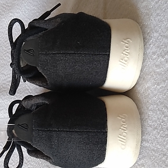 Allbirds WR Black Wool Runners Size 11 - Picture 3 of 8